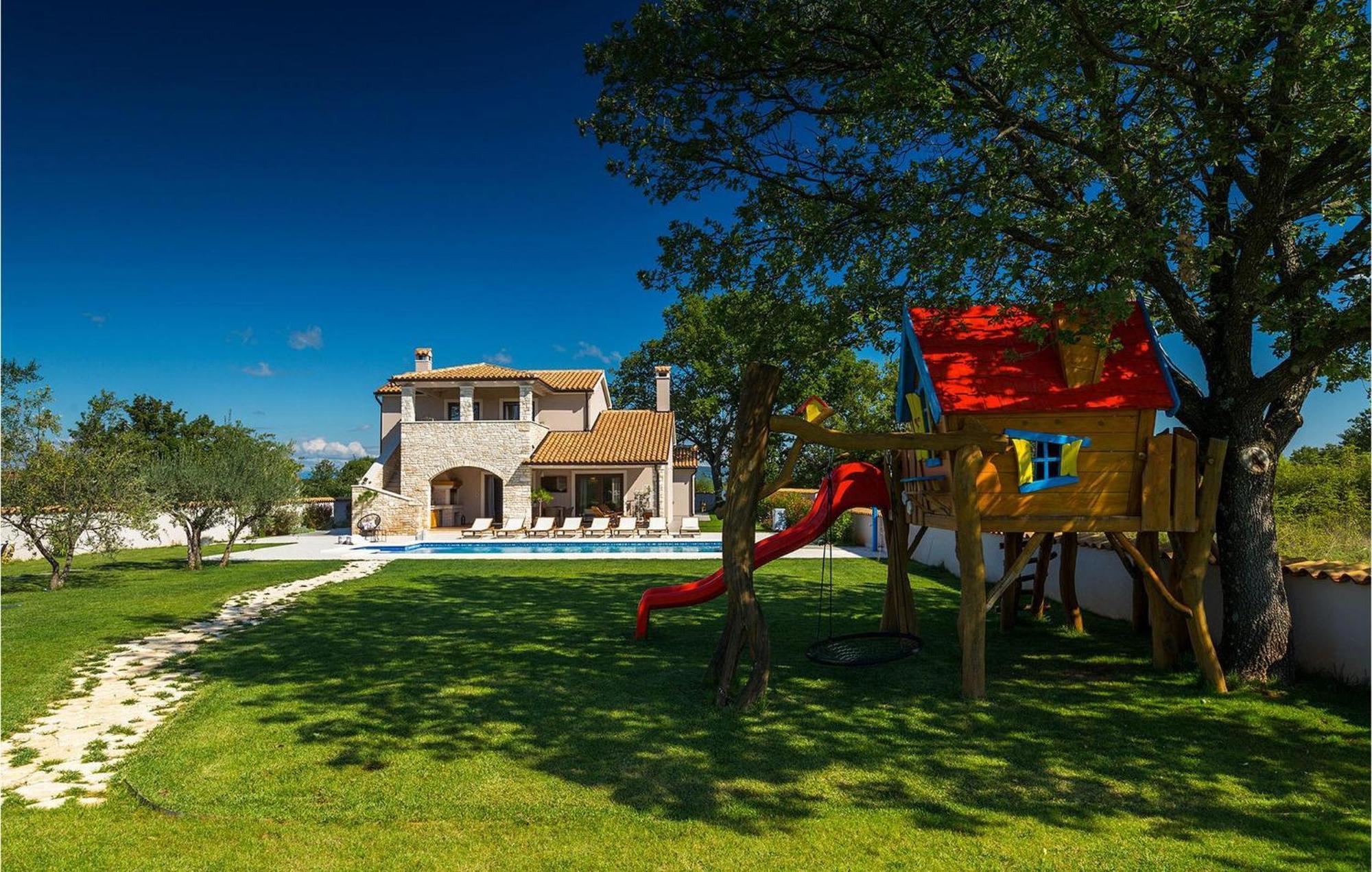 Campi Hébergement de vacances